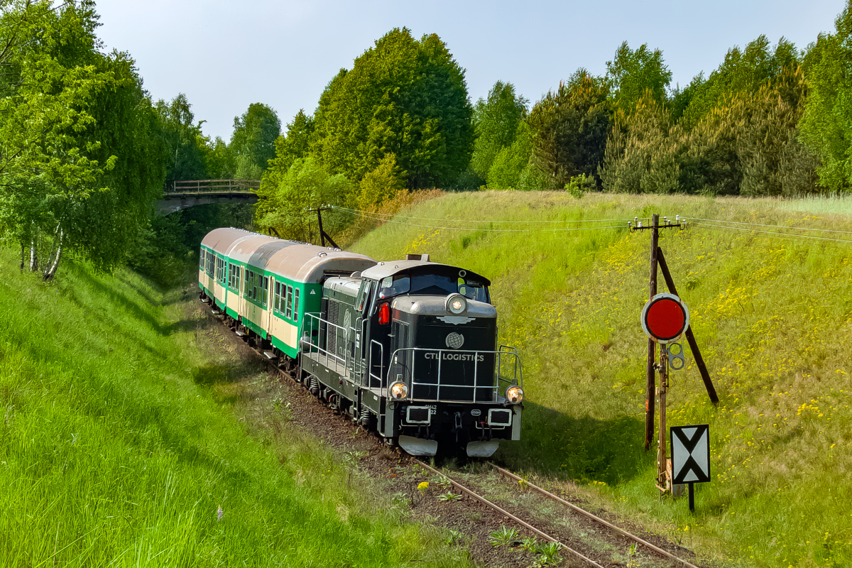 SM42-2322