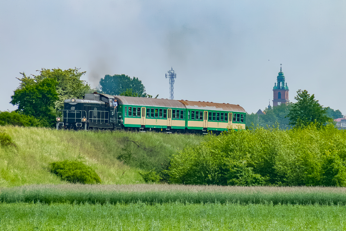 SM42-2322