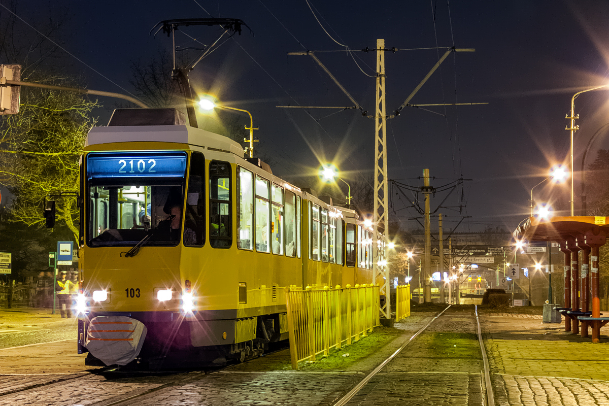 KT4Dt #103+104