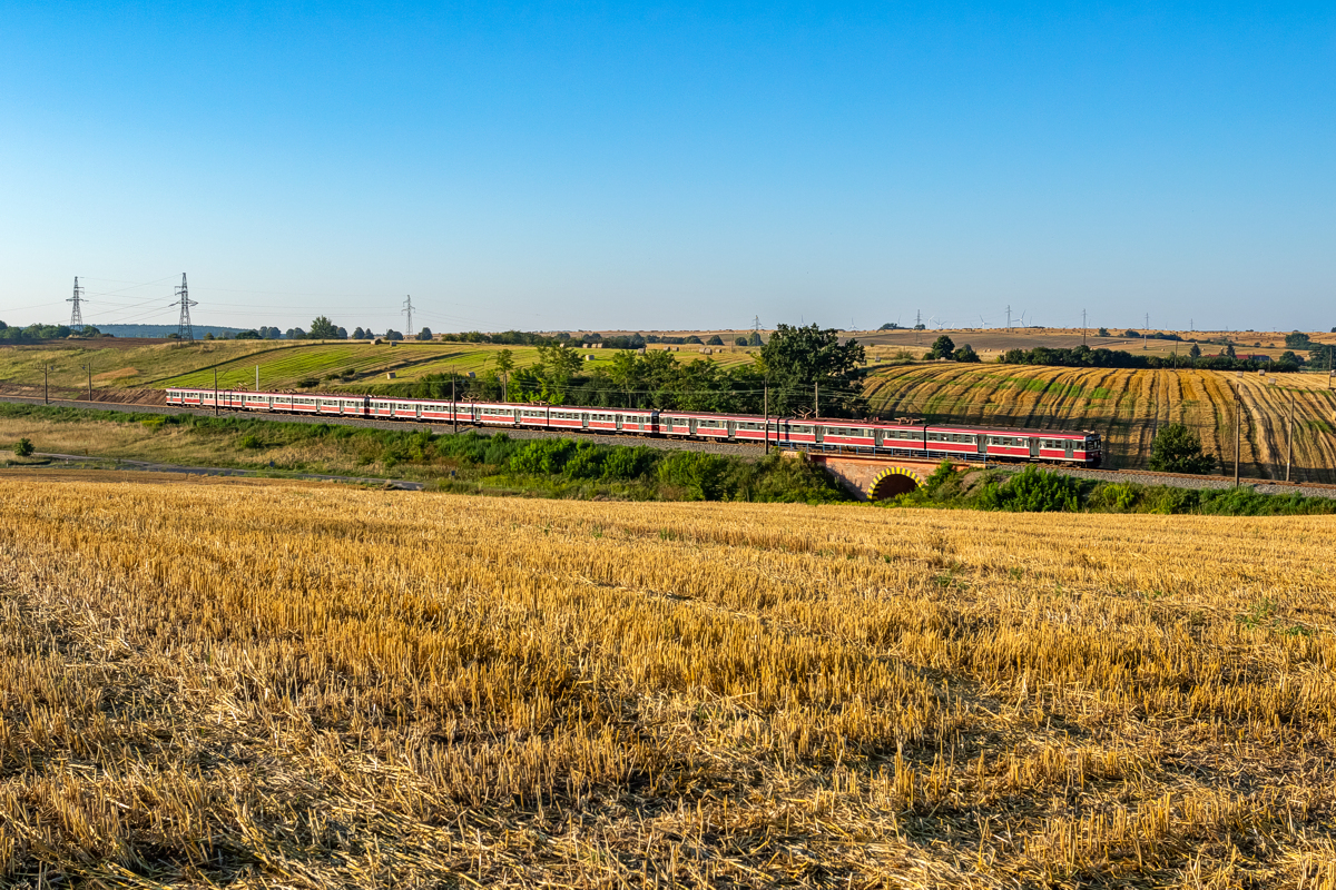 EN57-1086+1275+1260