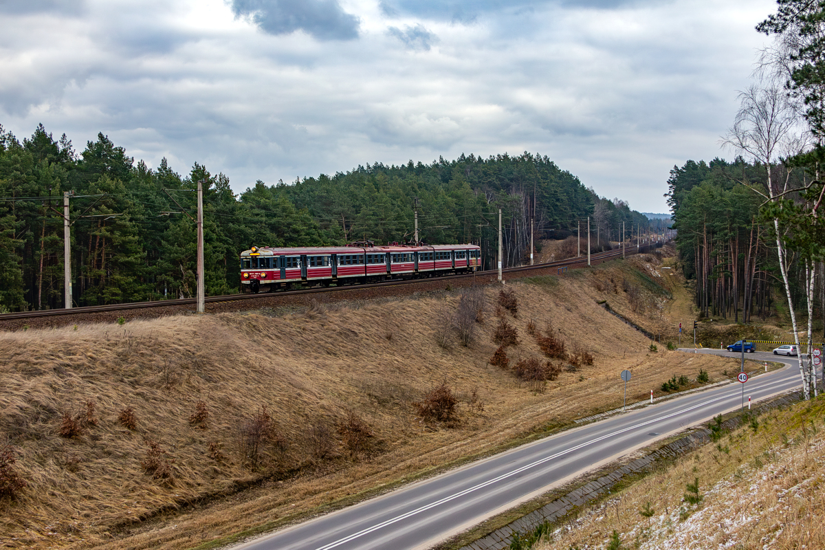 EN57-1089: Kaczory - Piła Główna