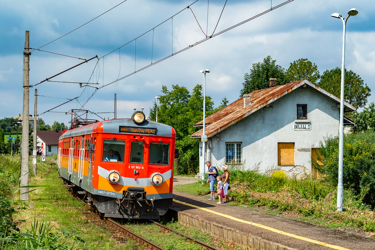 EN57-1273: Inwałd