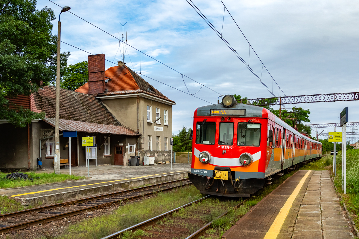 EN57-1278: Janinów