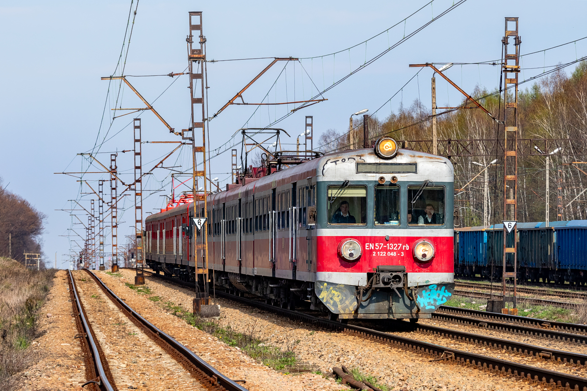 EN57-1327+673: Brzeszcze Kopalnia