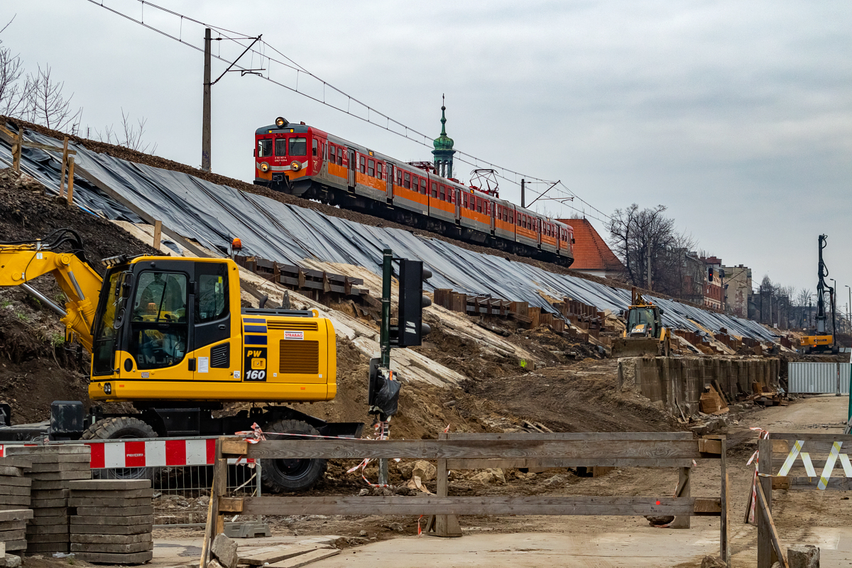 EN57-1331: Kraków Główny - Kraków Zabłocie