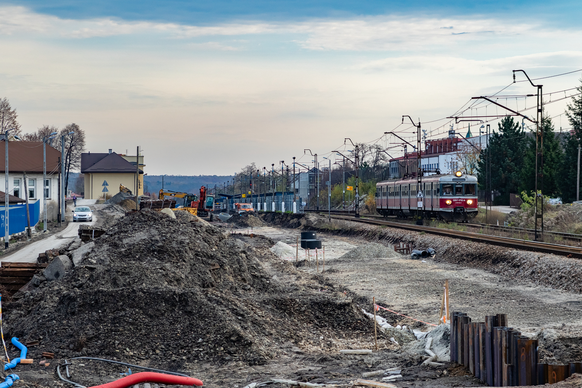 EN57-1732: Zabierzów