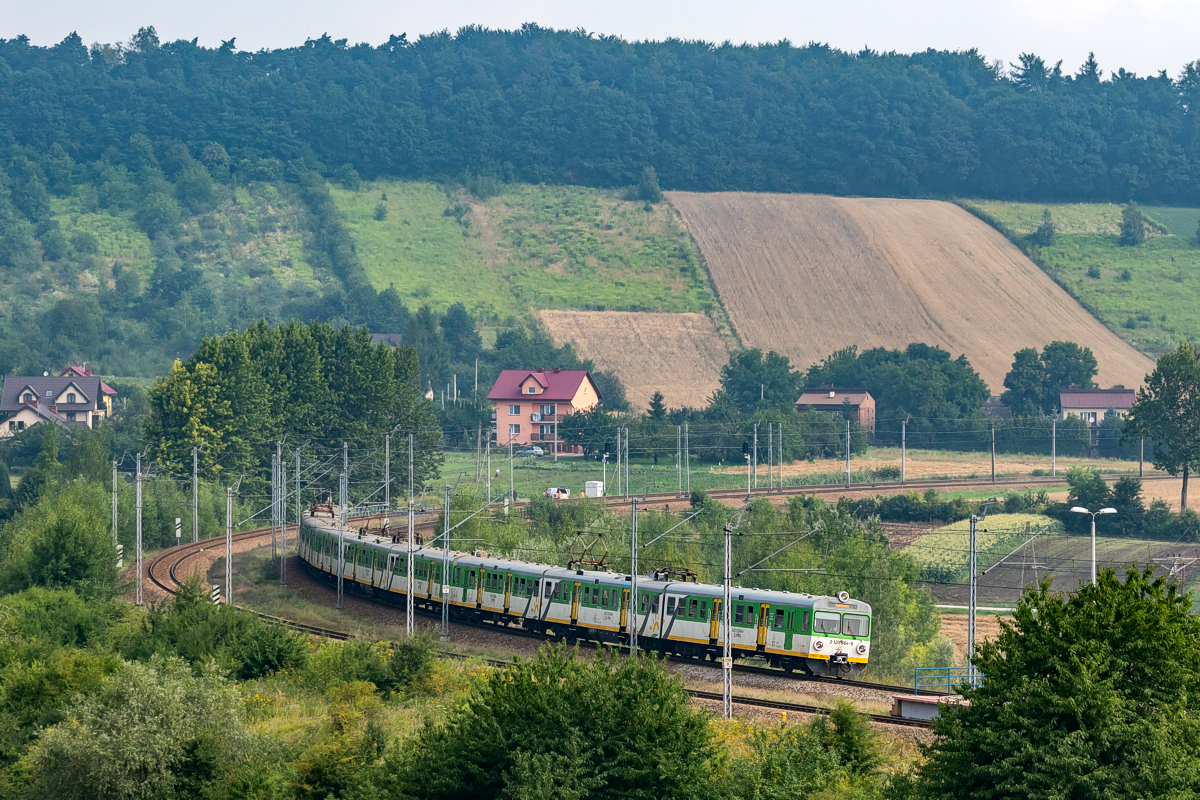 EN57-1927+1928+1926: Goszcza