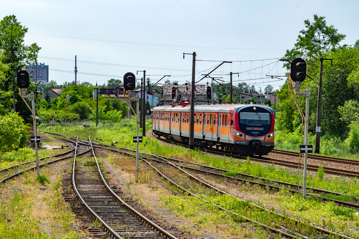 EN57-2033: Libiąż