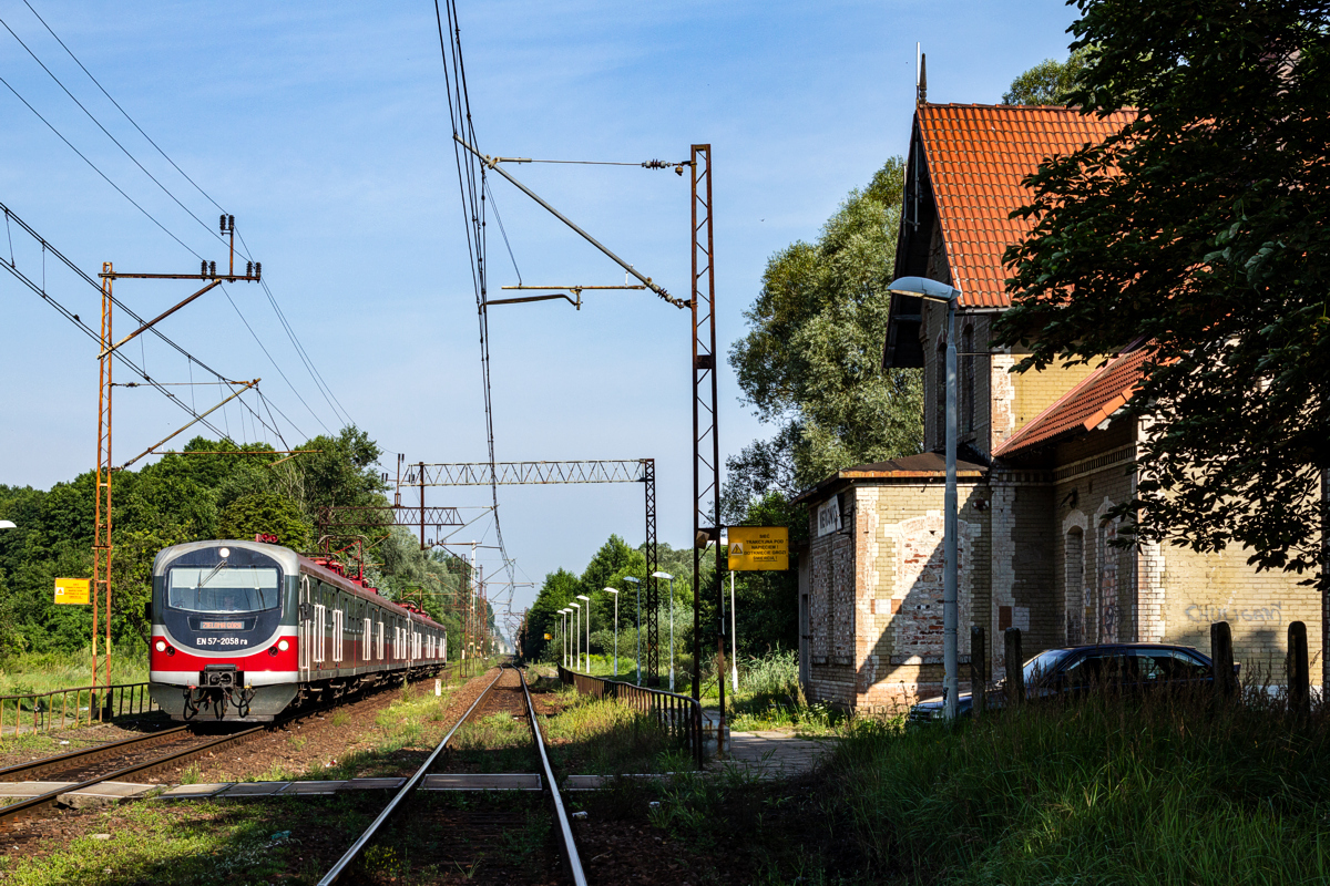 EN57-2058+2032: Nietkowice 