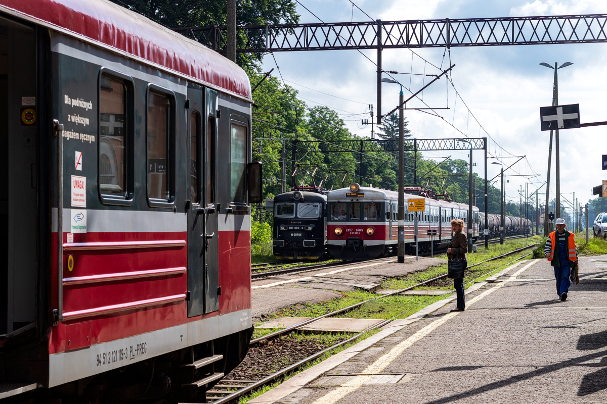 EN57-678: Potęgowo