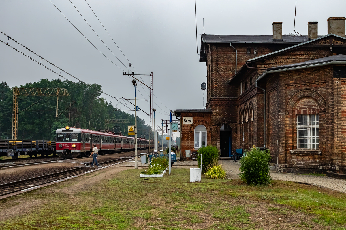 EN57-940+1245+992: Gądków Wielki