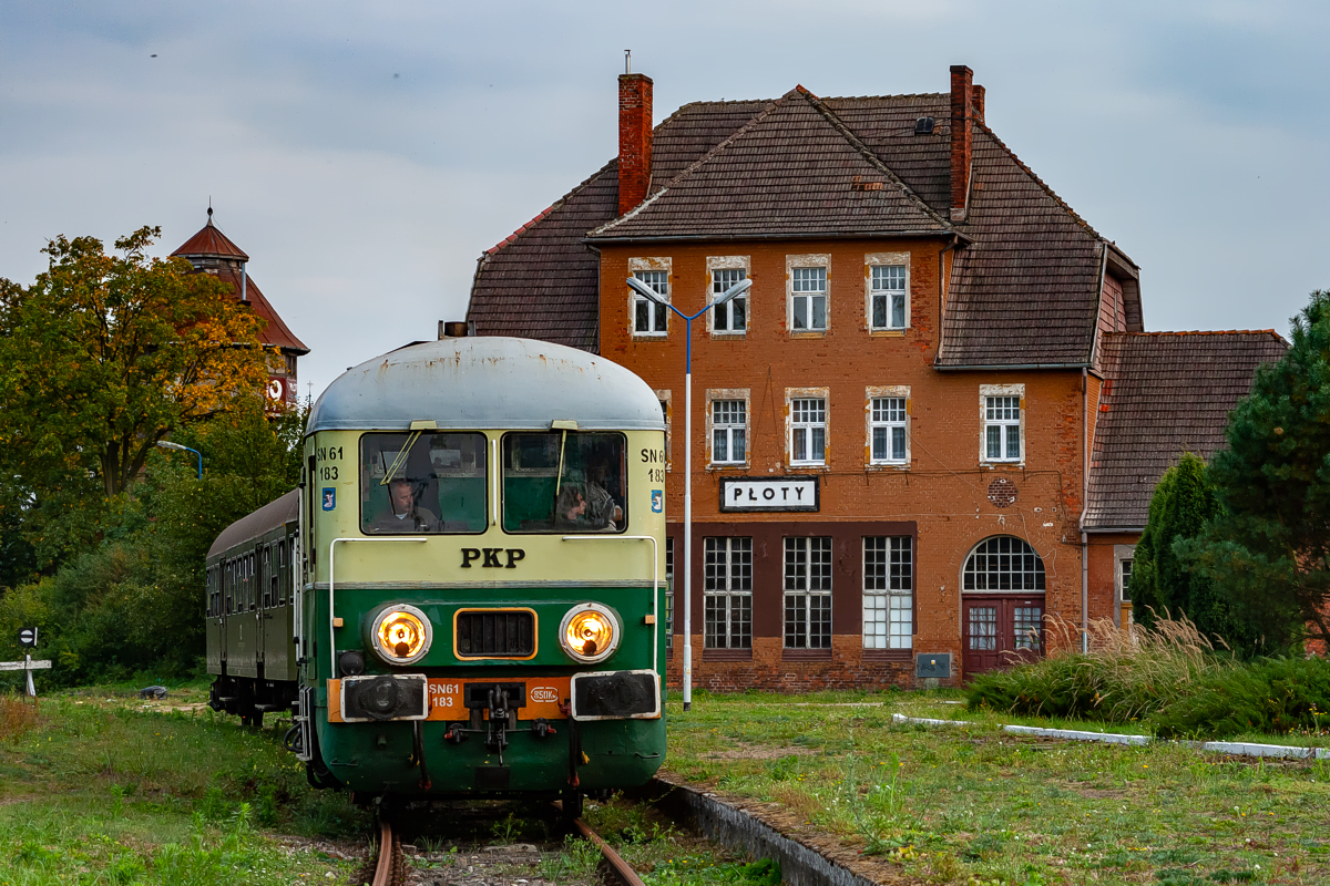 SN61-183: Płoty