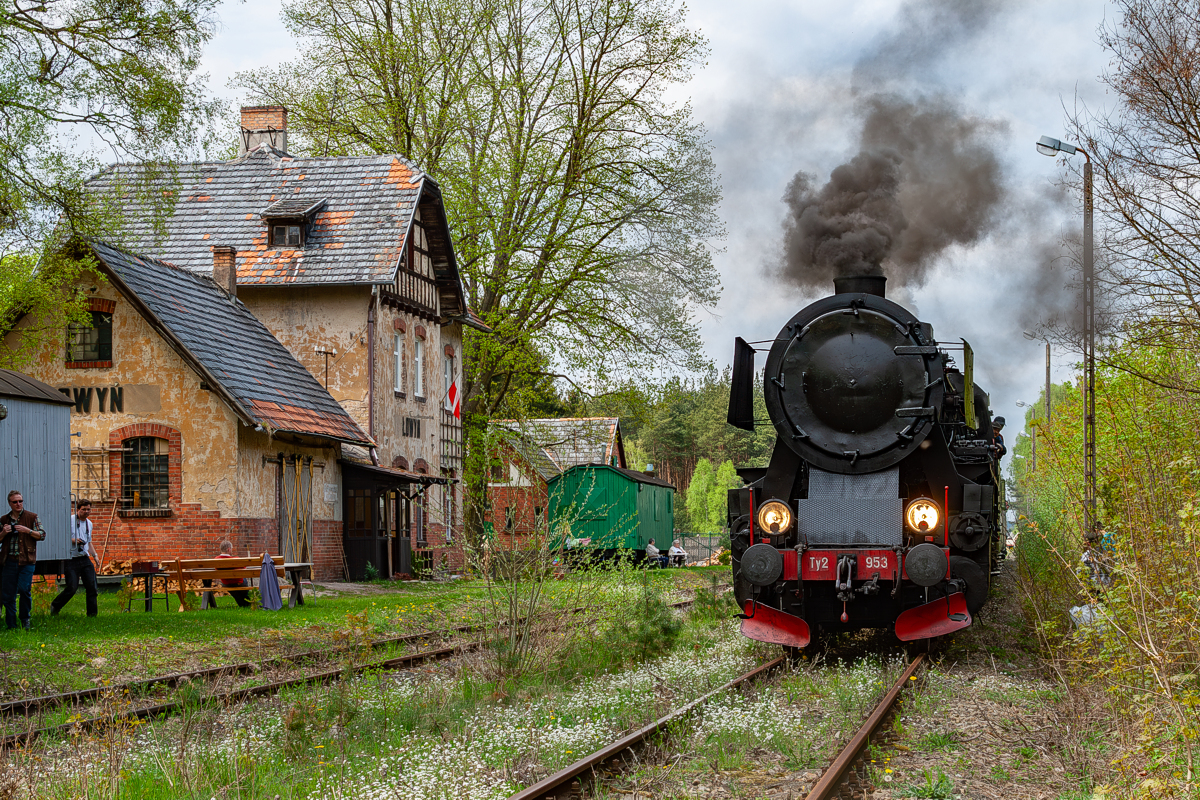 Ty2-953: Łowyń