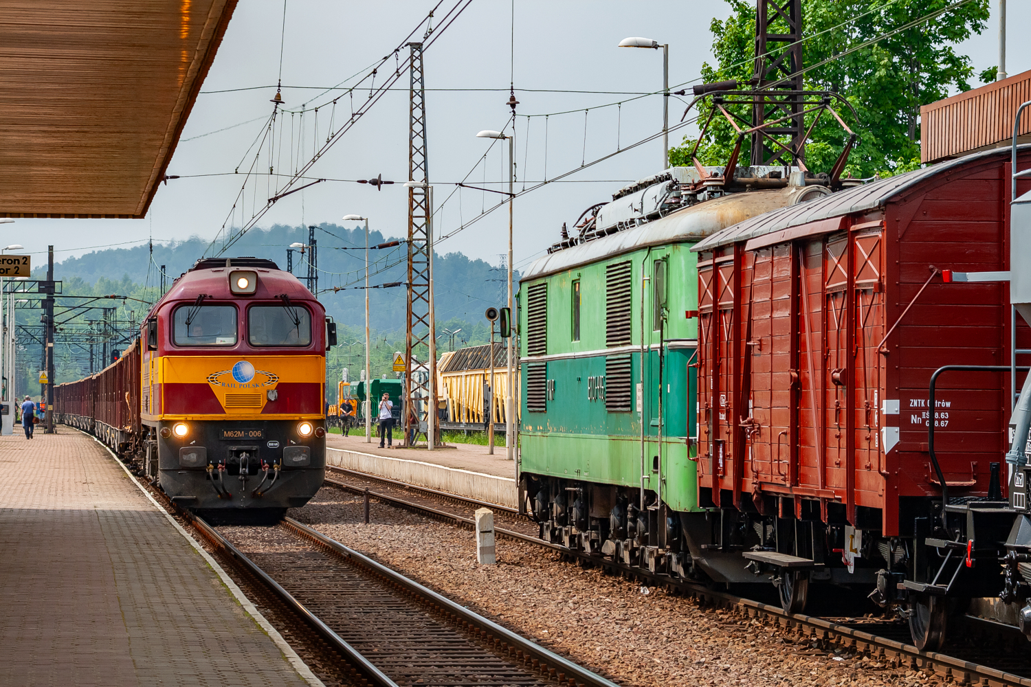 M62M-006 i ET21-495: Wałbrzych Główny