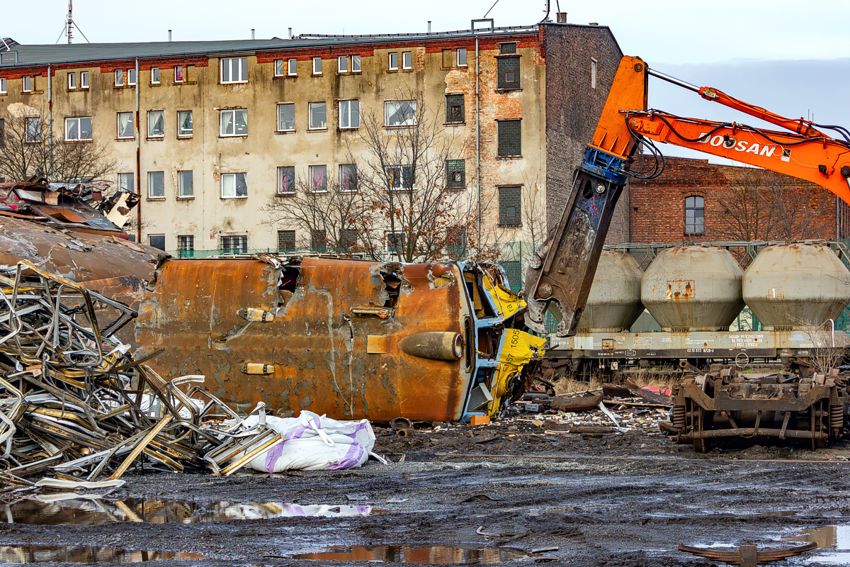 EN57-1505: Szczecin Port Centralny