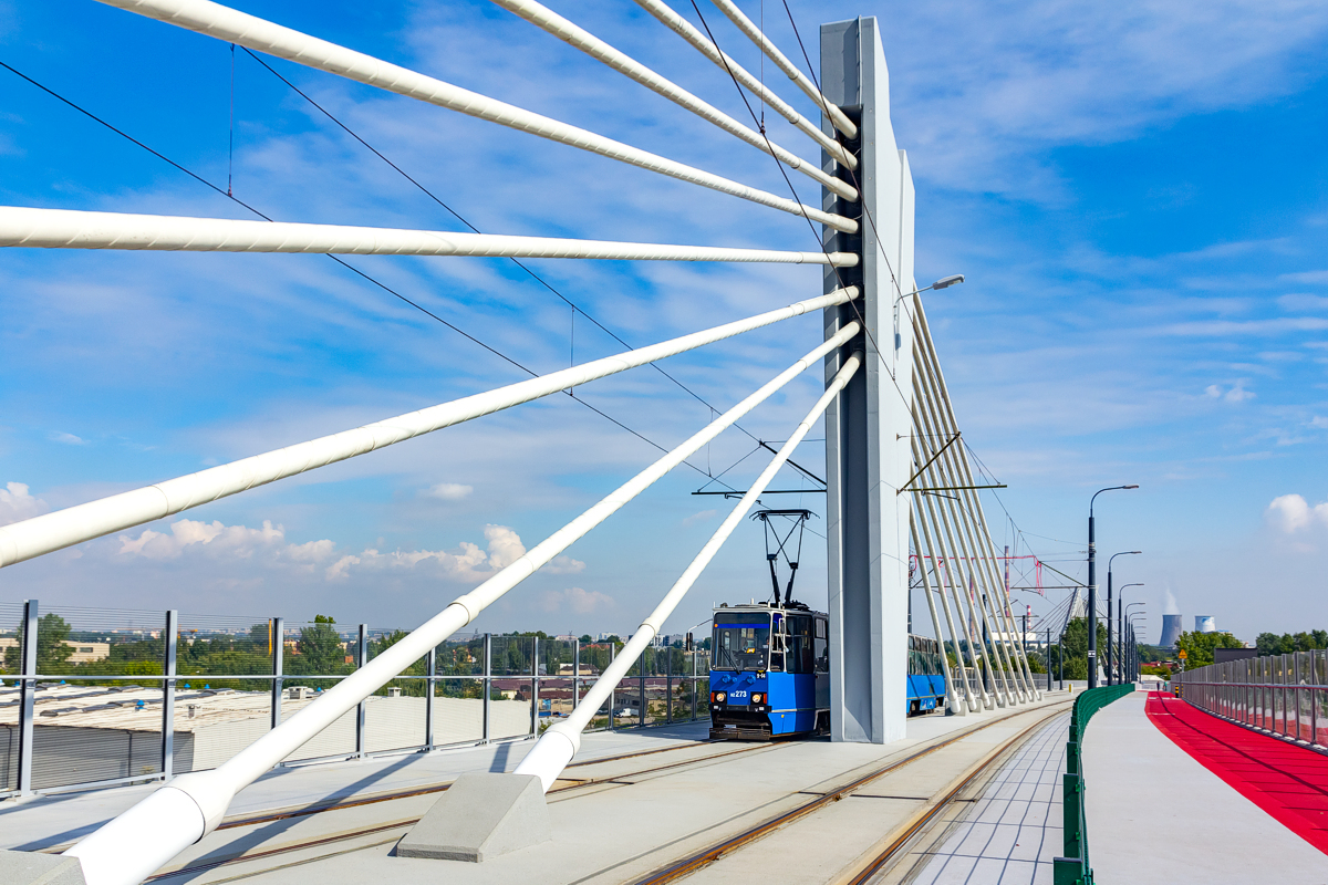 105Na #HZ273+HZ280: Kraków, Estakada