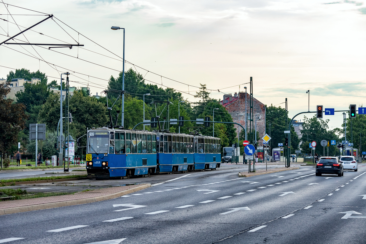 105Na #RZ213+RZ235+RZ236: Kraków, ul. Monte Cassino