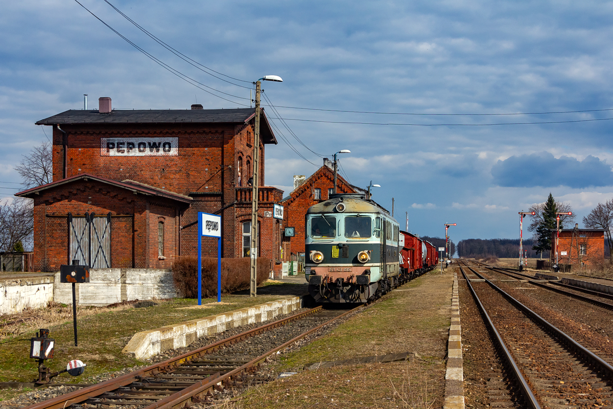 ST43-195: Pępowo