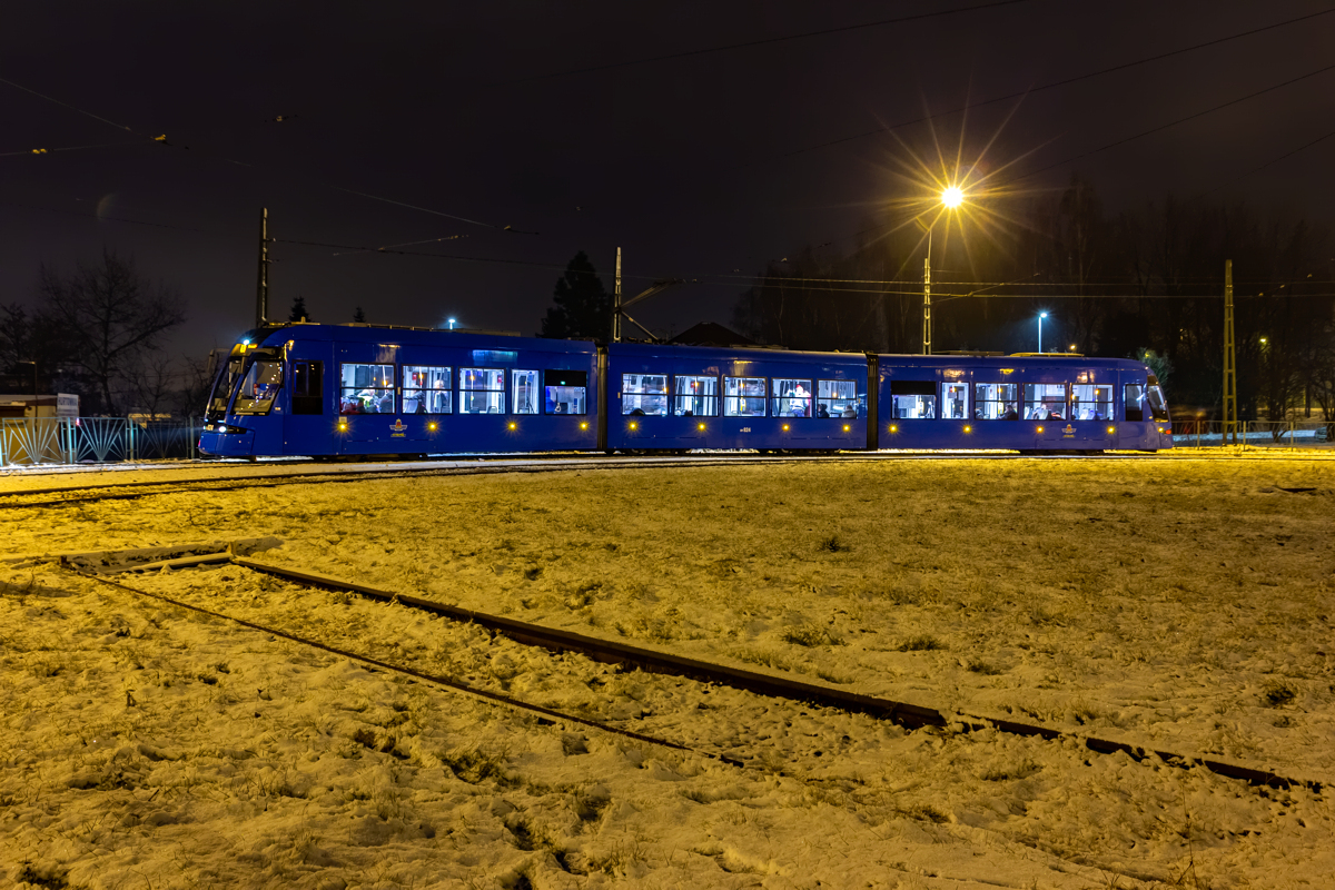 NGT8 #RY824: Kraków, pętla Nowy Bieżanów