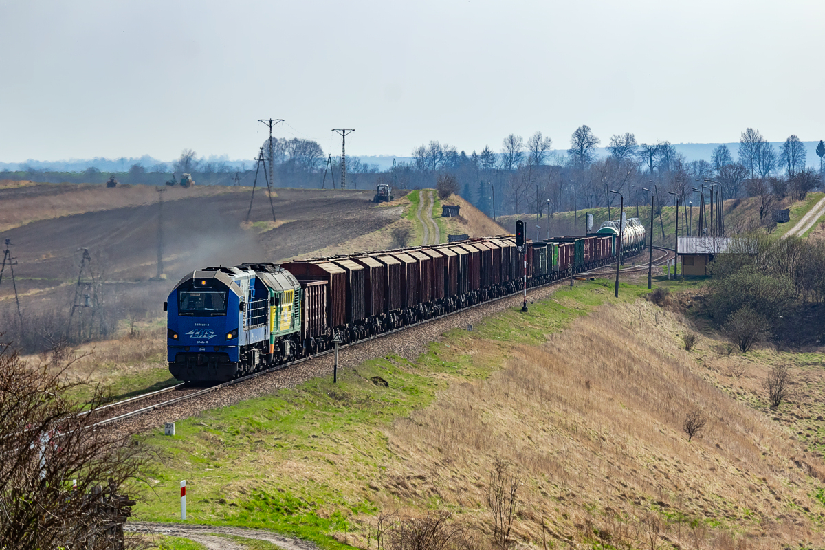 ST40s-10+ST44-2031: Kępie LHS