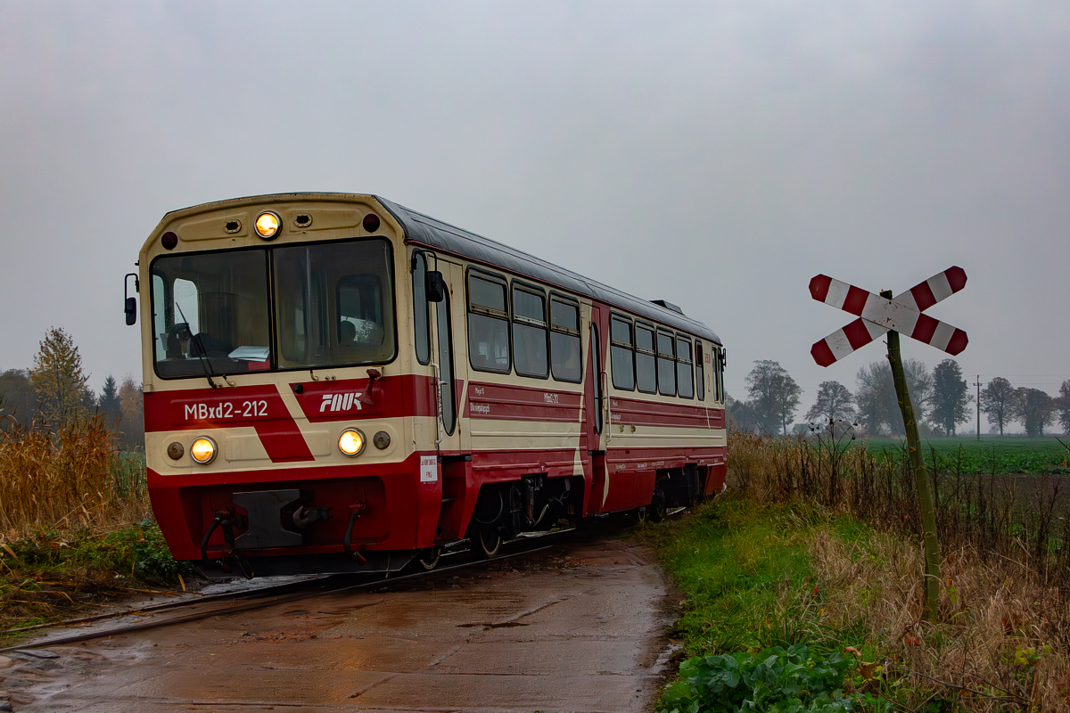 MBxd2-212: Tuja - Tuja Mleczarnia