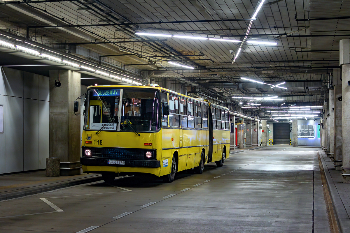 Ikarus 280.70E #118: Katowice, Dworzec