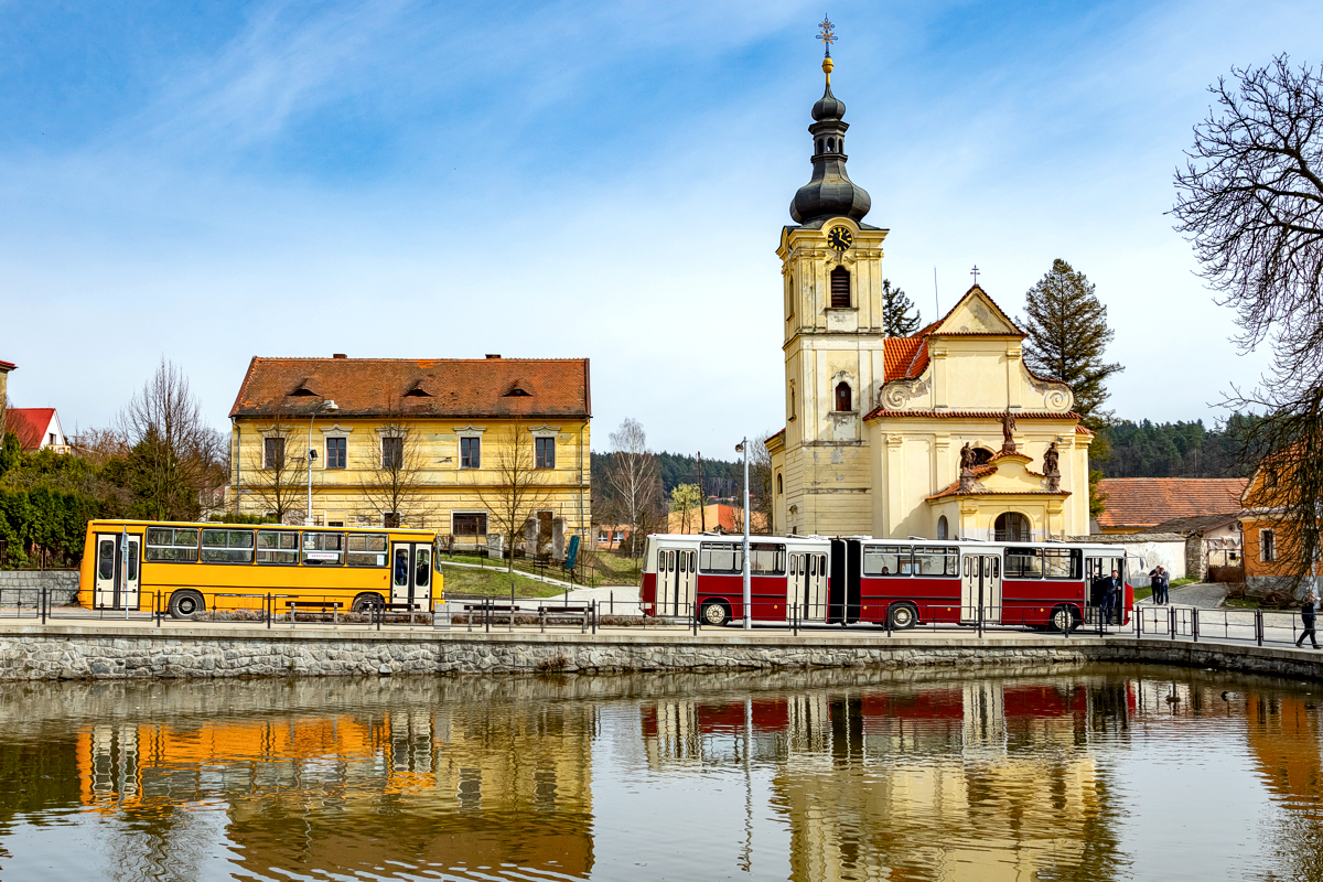 Ikarus 280.08A #8S3 2437: Chocerady