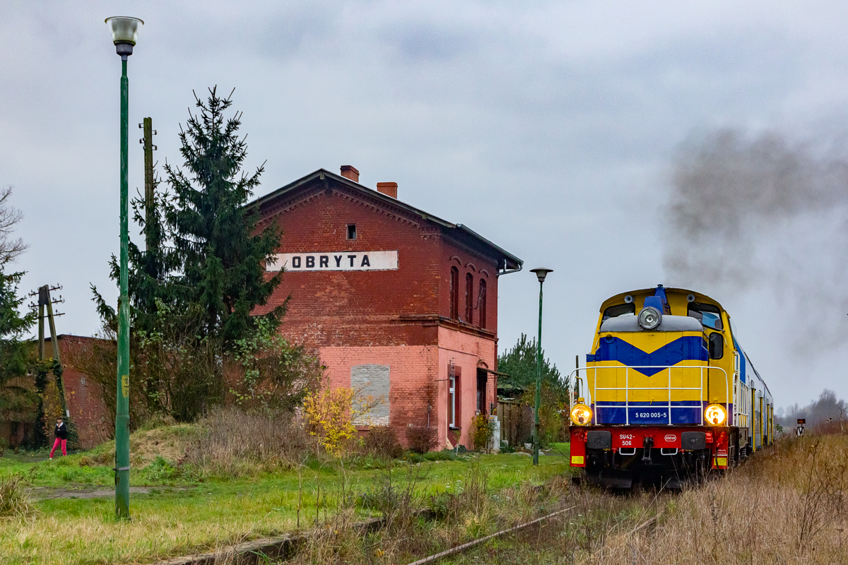 SU42-506: Obryta