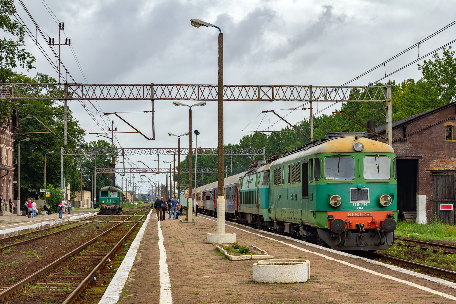 ST43-259+ET22-623: Wronki
