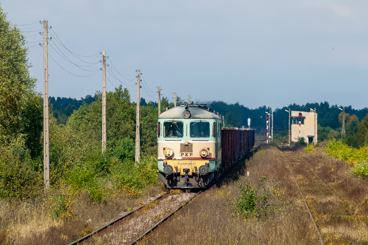 ST43-361: Nałęcz