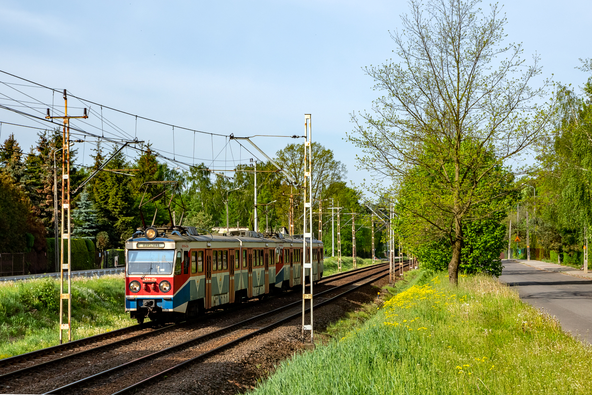 EN94-25+40: Otrębusy - Kanie Helenowskie