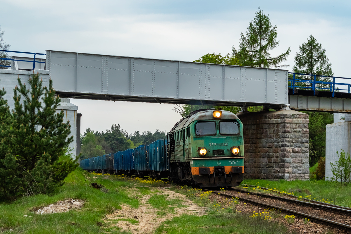 ST44-1056: Czeremcha