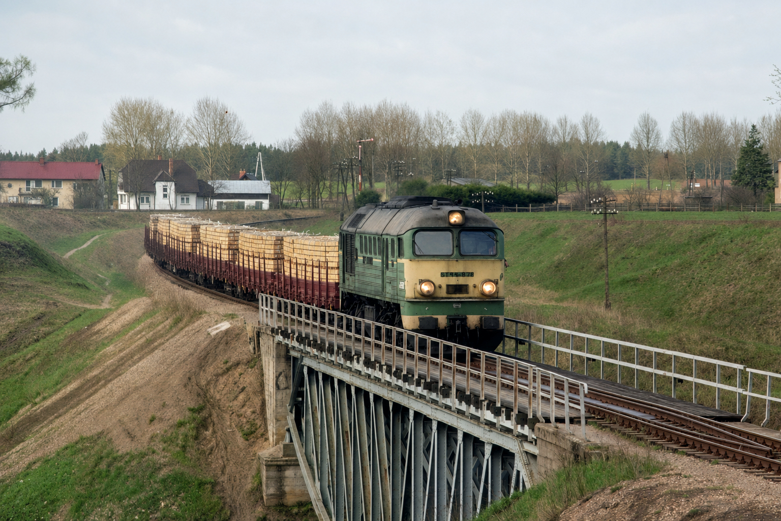 ST44-878: Raczki