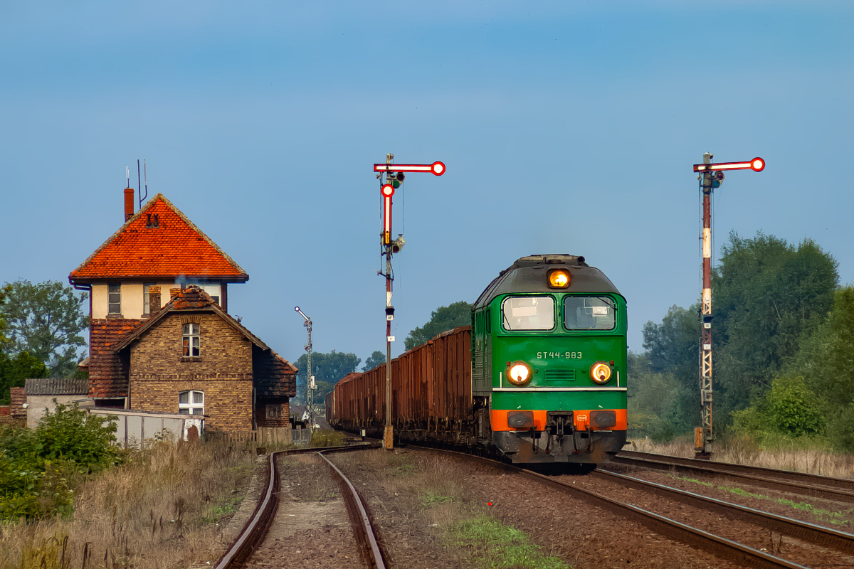 ST44-983: Bogdaniec