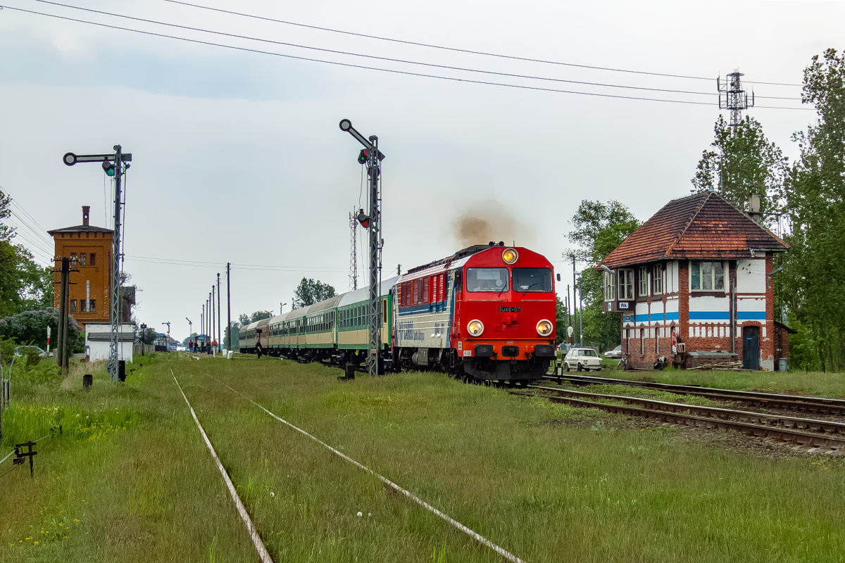 SU46-011: Rokitki
