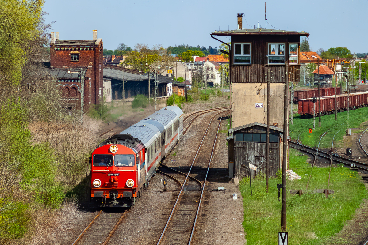 SU46-037: Żary