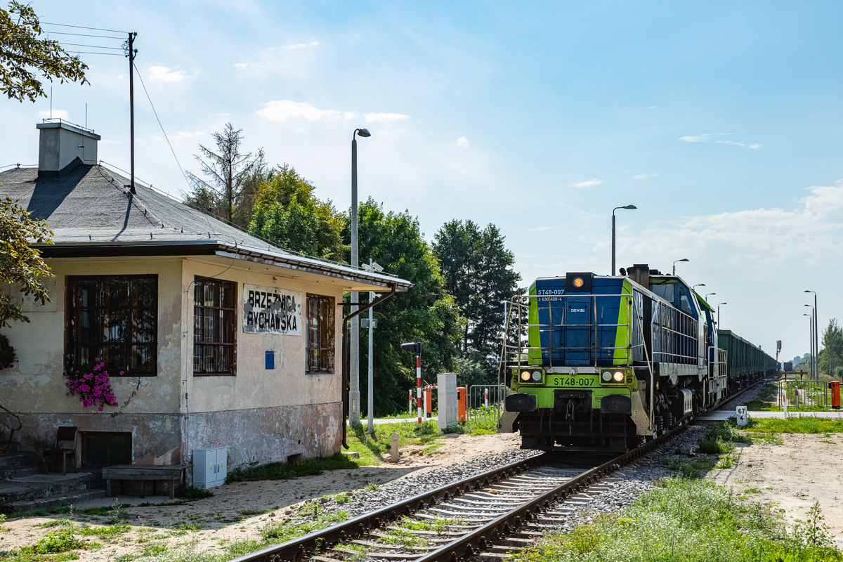 ST48-007+SM42-1300: Brzeźnica Bychawska