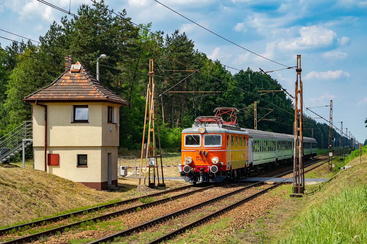 EP05-23: Żarki-Letnisko - Myszków Nowa Wieś