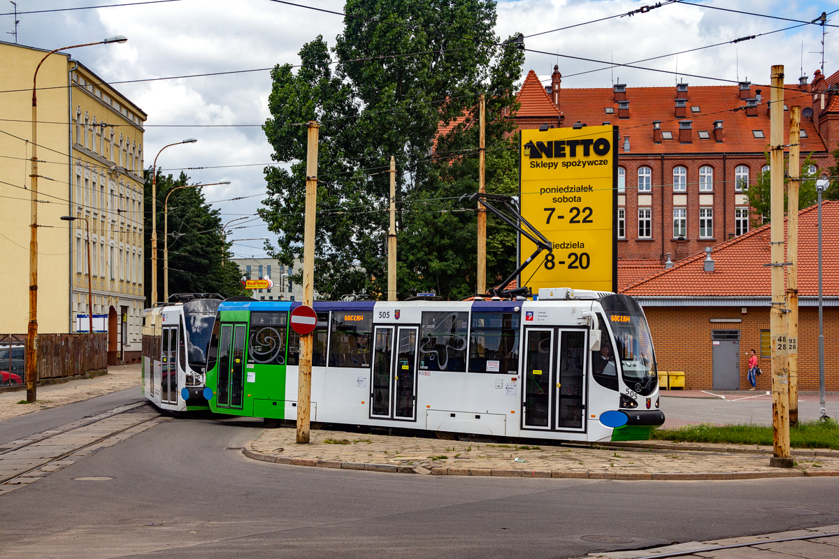 105N/S/HF10AC #505+506: Szczecin, ul. Firlika