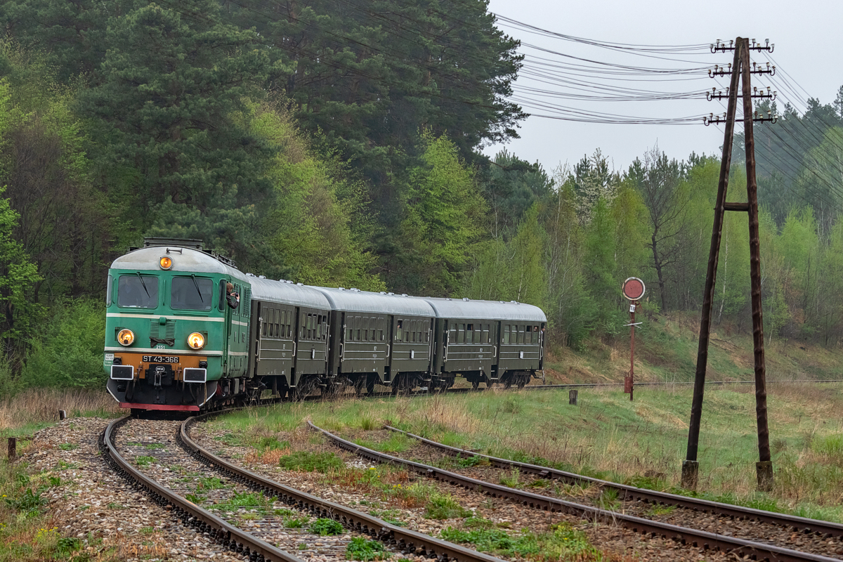 ST43-366: Werchrata - Dziewięcierz