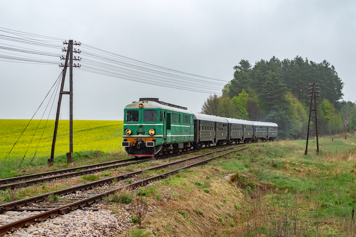 ST43-366: Werchrata - Dziewięcierz