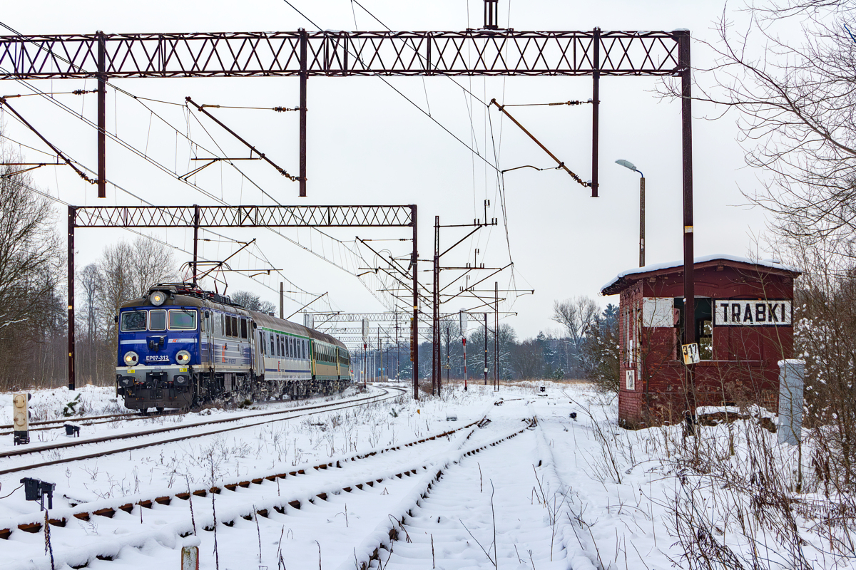 EP07-312: Trąbki