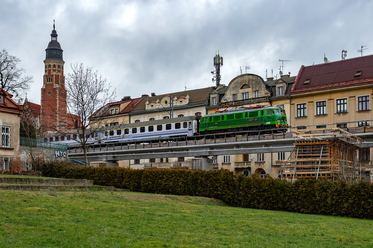EU07-128: Kraków Główny - Kraków Zabłocie
