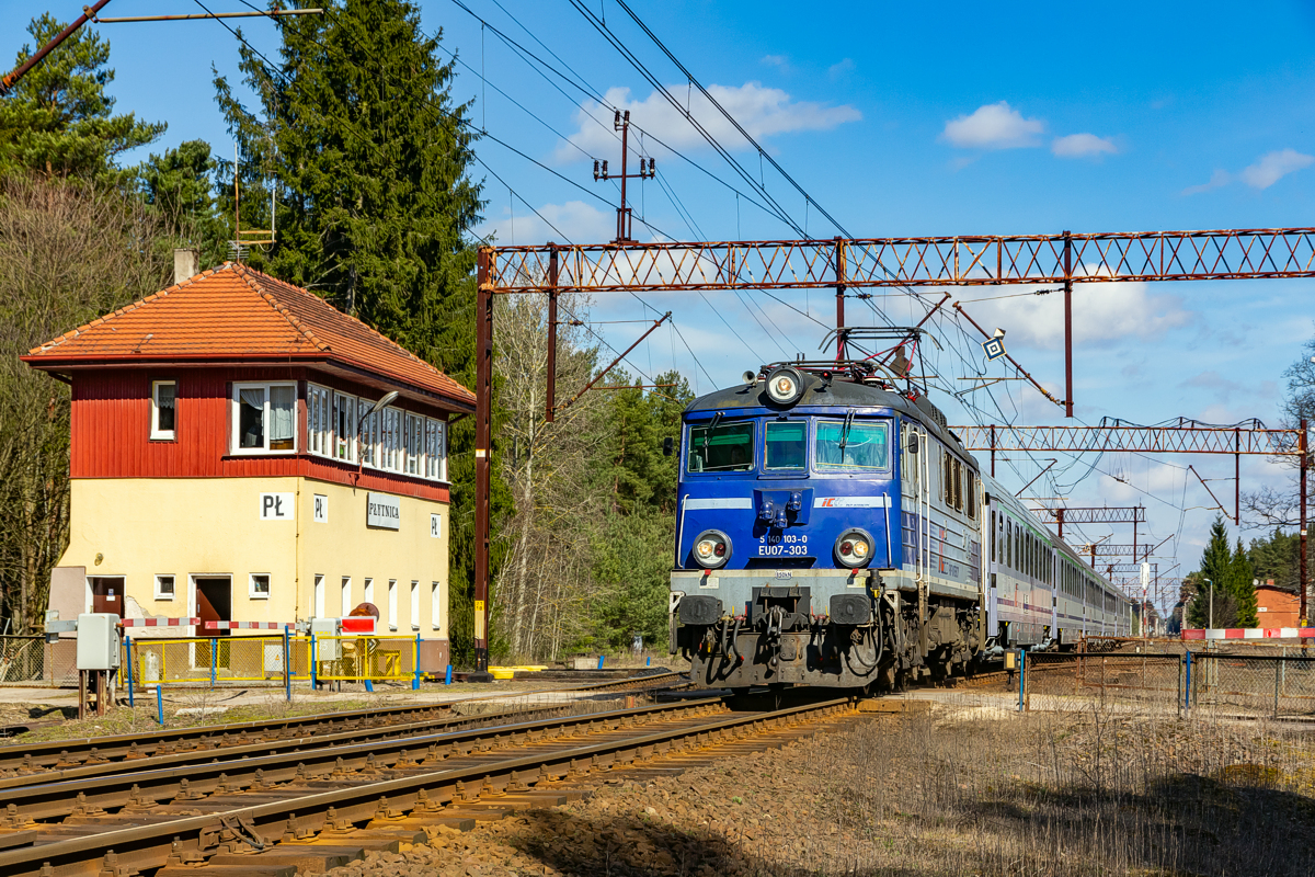 EU07-303: Płytnica