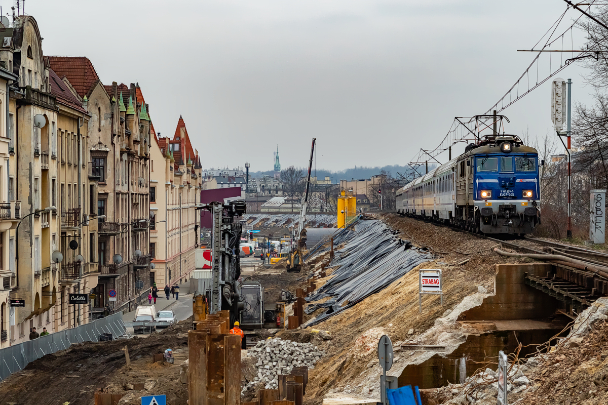EU07-305: Kraków Zabłocie - Kraków Główny