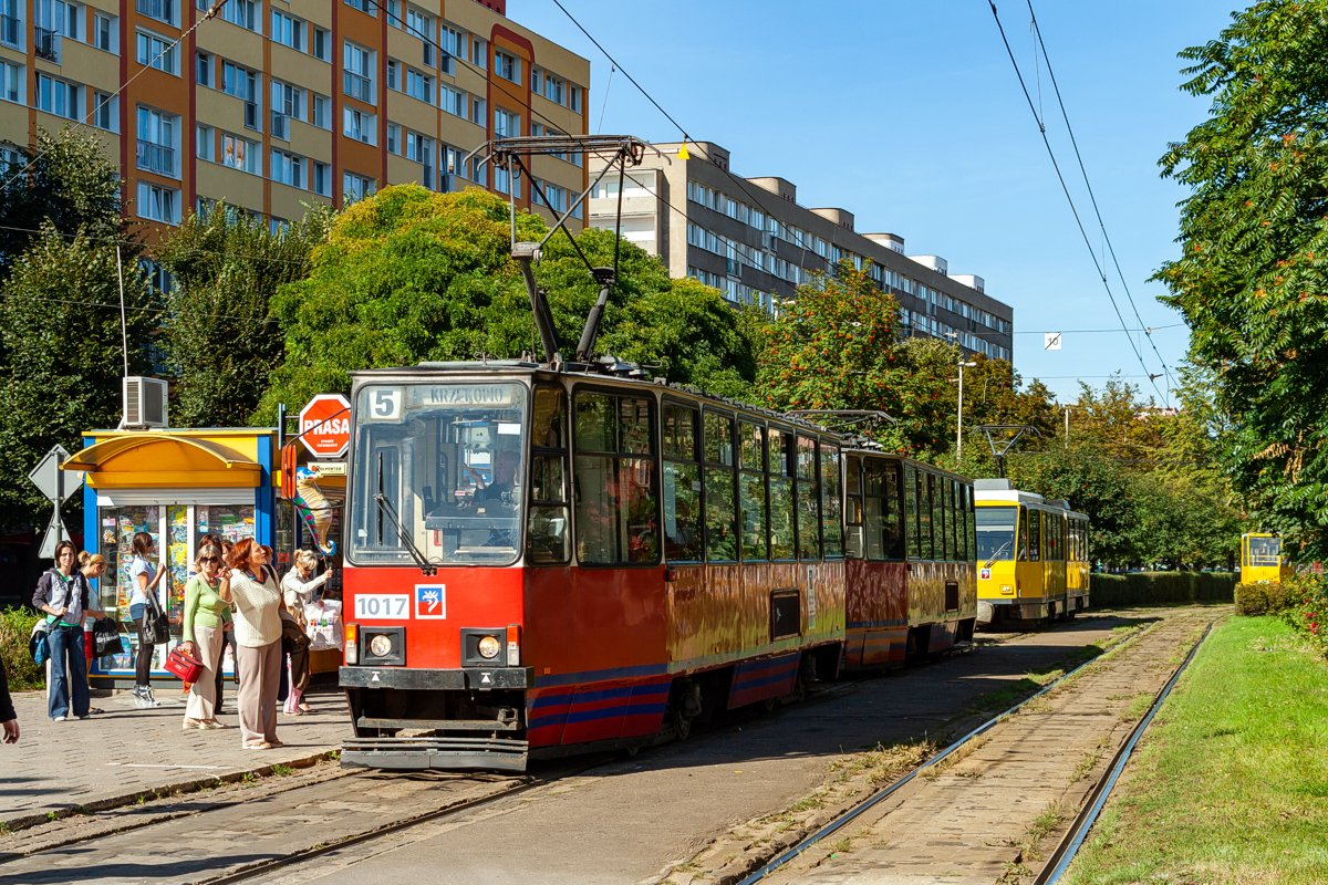 105Na #1017+1018: Szczecin, Pl. Rodła 