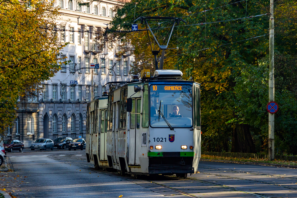 105Na #1021+1022: Szczecin, ul. Malczewskiego 