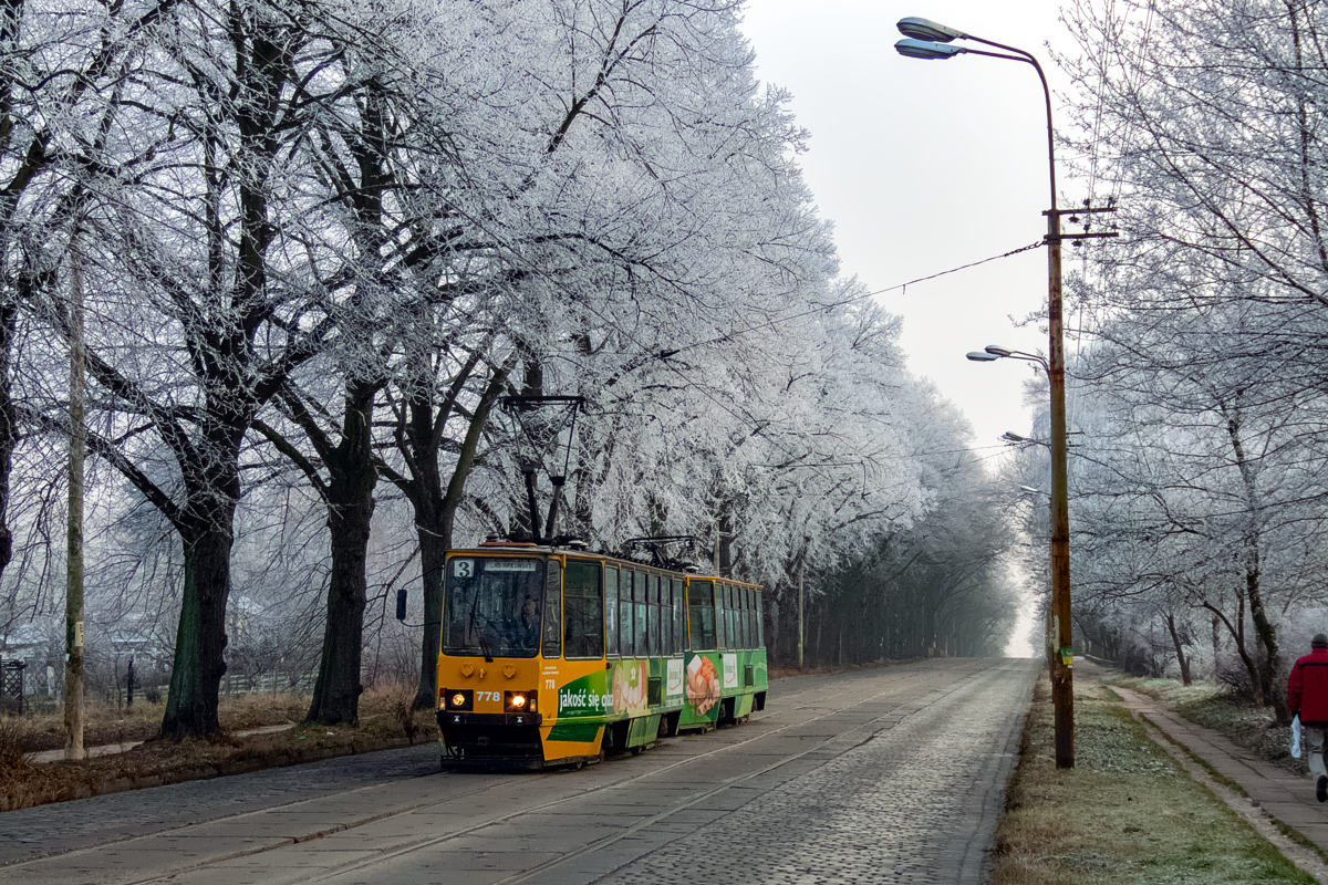105Na #778+777: Szczecin, ul. Niemierzyńska
