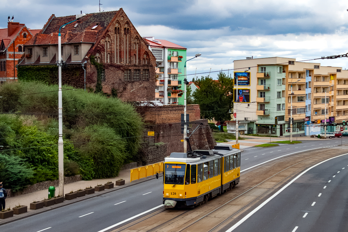 KT4Dt #120: Szczecin, ul. Wyszyńskiego 