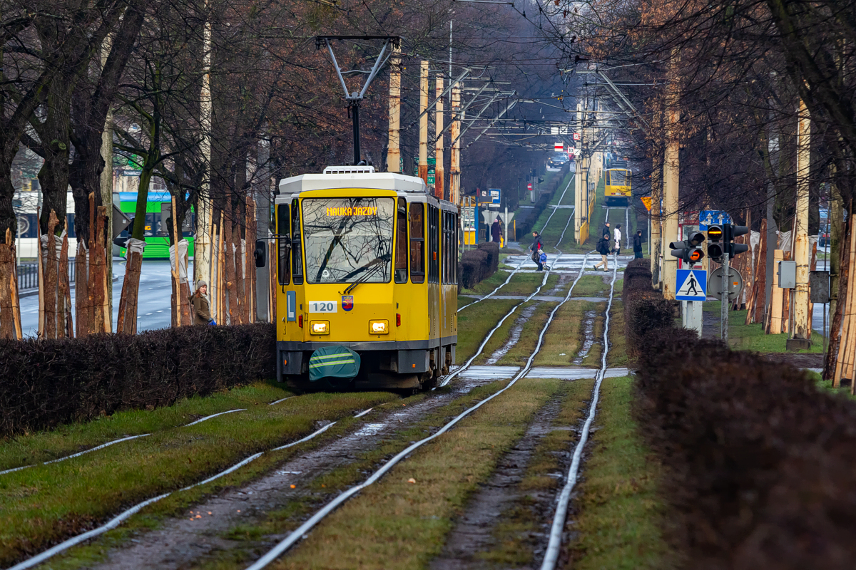 KT4Dt #120: Szczecin, al. Piastów